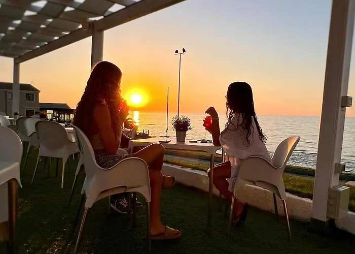 Apartment Tramonto Sea-Front
